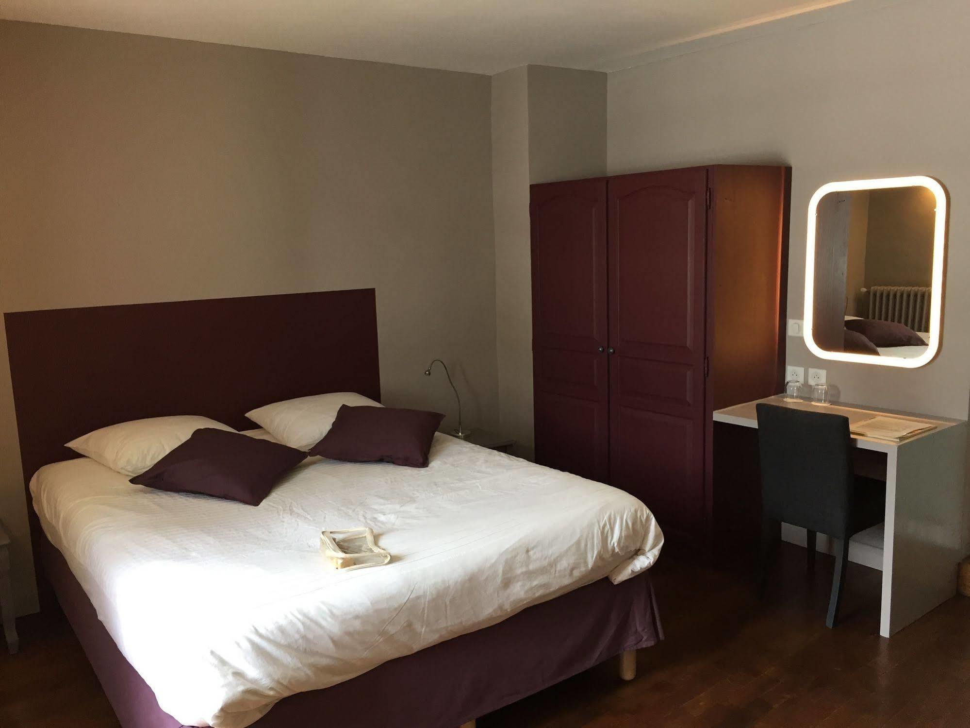 Domaine De La Pomme Hotel Тре Екстериор снимка